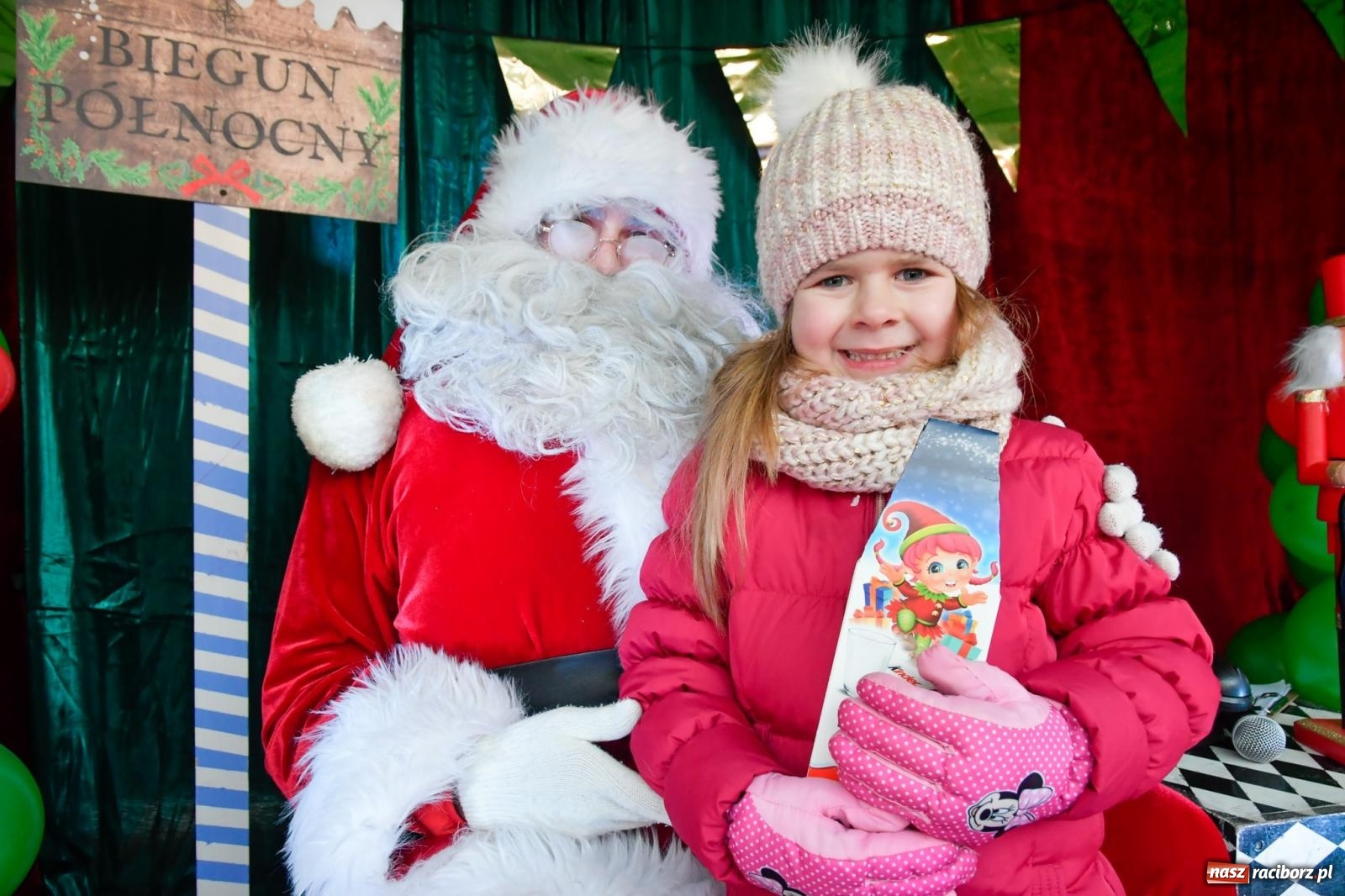 Zdjęcie w galerii na portalu naszraciborz.pl: Fantastyczna zabawa na kiermaszu w Krzanowicach [FOTO i WIDEO] wiadomości z regionu