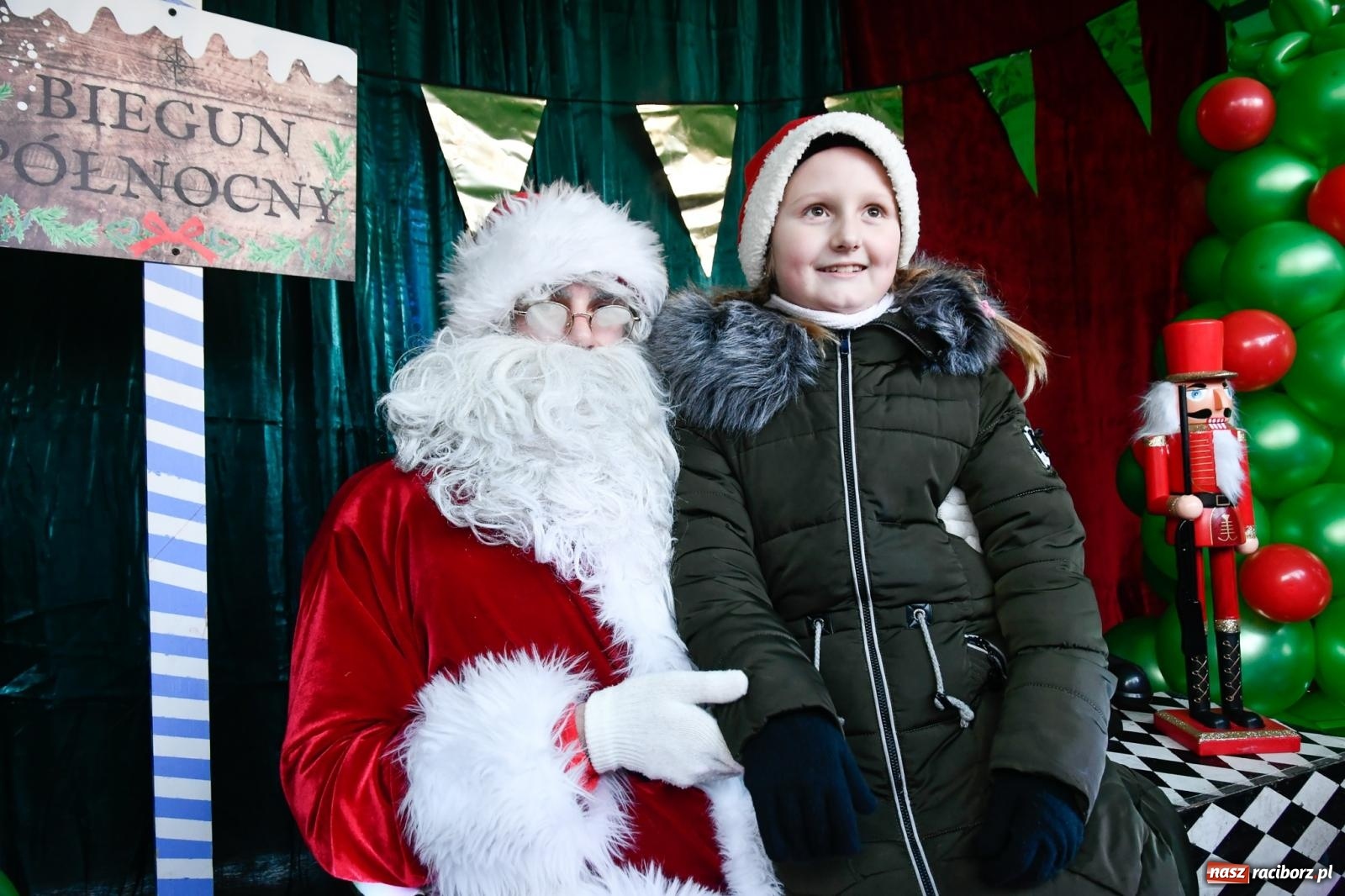 Zdjęcie w galerii na portalu naszraciborz.pl: Fantastyczna zabawa na kiermaszu w Krzanowicach [FOTO i WIDEO] wiadomości z regionu