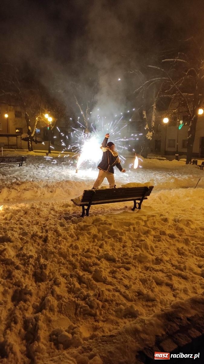 Zdjęcie w galerii na portalu naszraciborz.pl: Fantastyczna zabawa na kiermaszu w Krzanowicach [FOTO i WIDEO] wiadomości z regionu