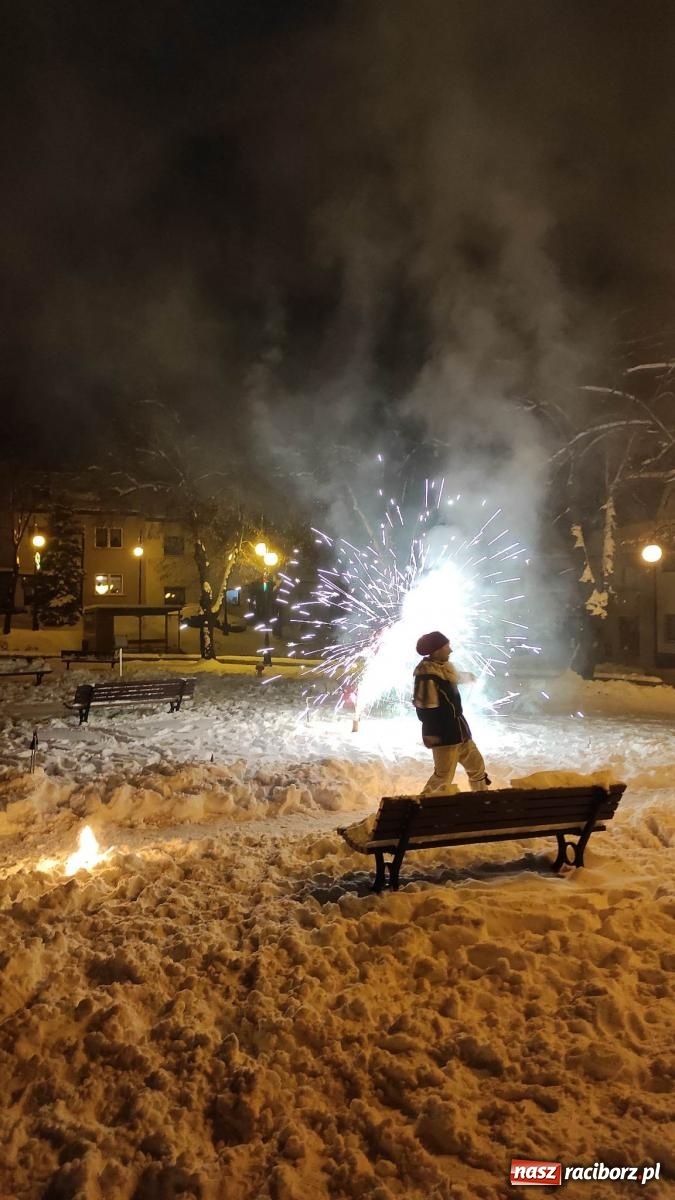 Zdjęcie w galerii na portalu naszraciborz.pl: Fantastyczna zabawa na kiermaszu w Krzanowicach [FOTO i WIDEO] wiadomości z regionu
