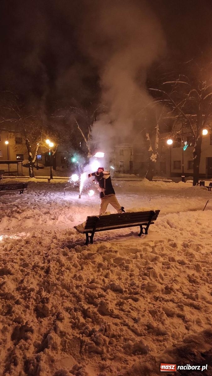 Zdjęcie w galerii na portalu naszraciborz.pl: Fantastyczna zabawa na kiermaszu w Krzanowicach [FOTO i WIDEO] wiadomości z regionu