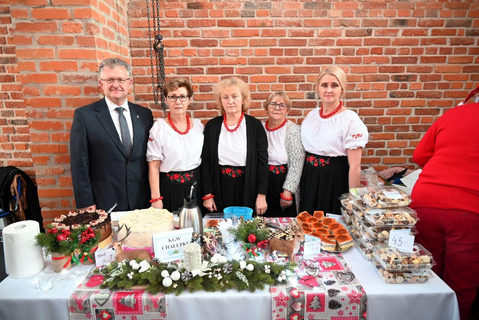 Zdjęcie w galerii na portalu naszraciborz.pl: Magia świąt w tworkowskim zamku [FOTO] wiadomości z regionu