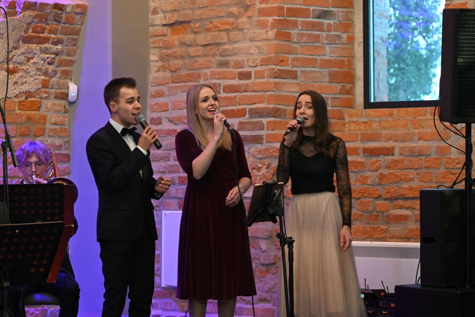Zdjęcie w galerii na portalu naszraciborz.pl: Magia świąt w tworkowskim zamku [FOTO] wiadomości z regionu
