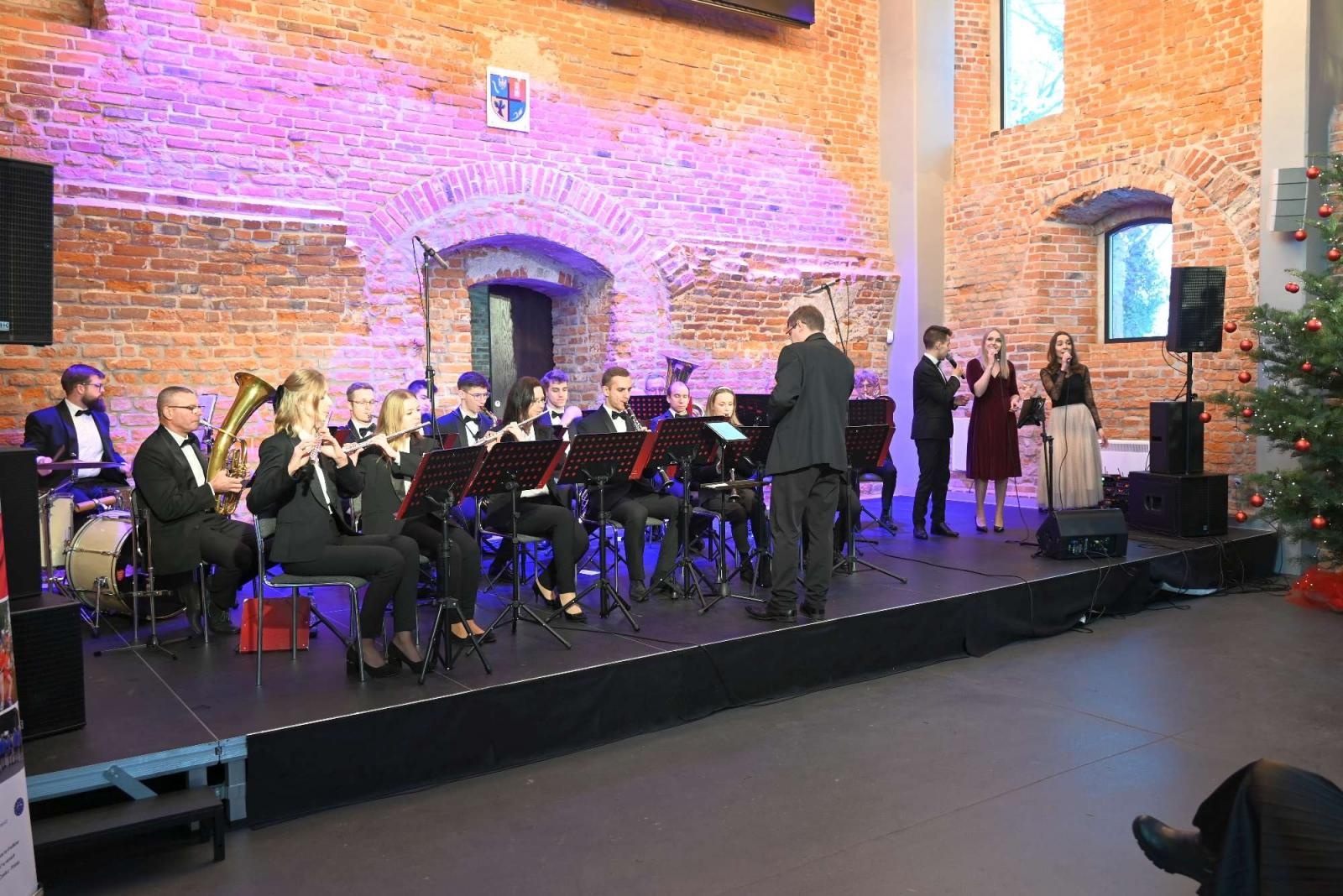 Zdjęcie w galerii na portalu naszraciborz.pl: Magia świąt w tworkowskim zamku [FOTO] wiadomości z regionu