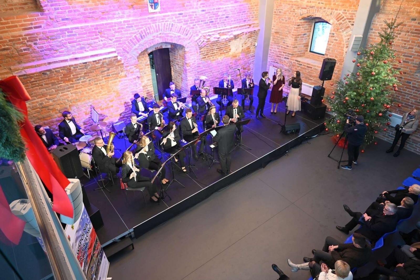 Zdjęcie w galerii na portalu naszraciborz.pl: Magia świąt w tworkowskim zamku [FOTO] wiadomości z regionu
