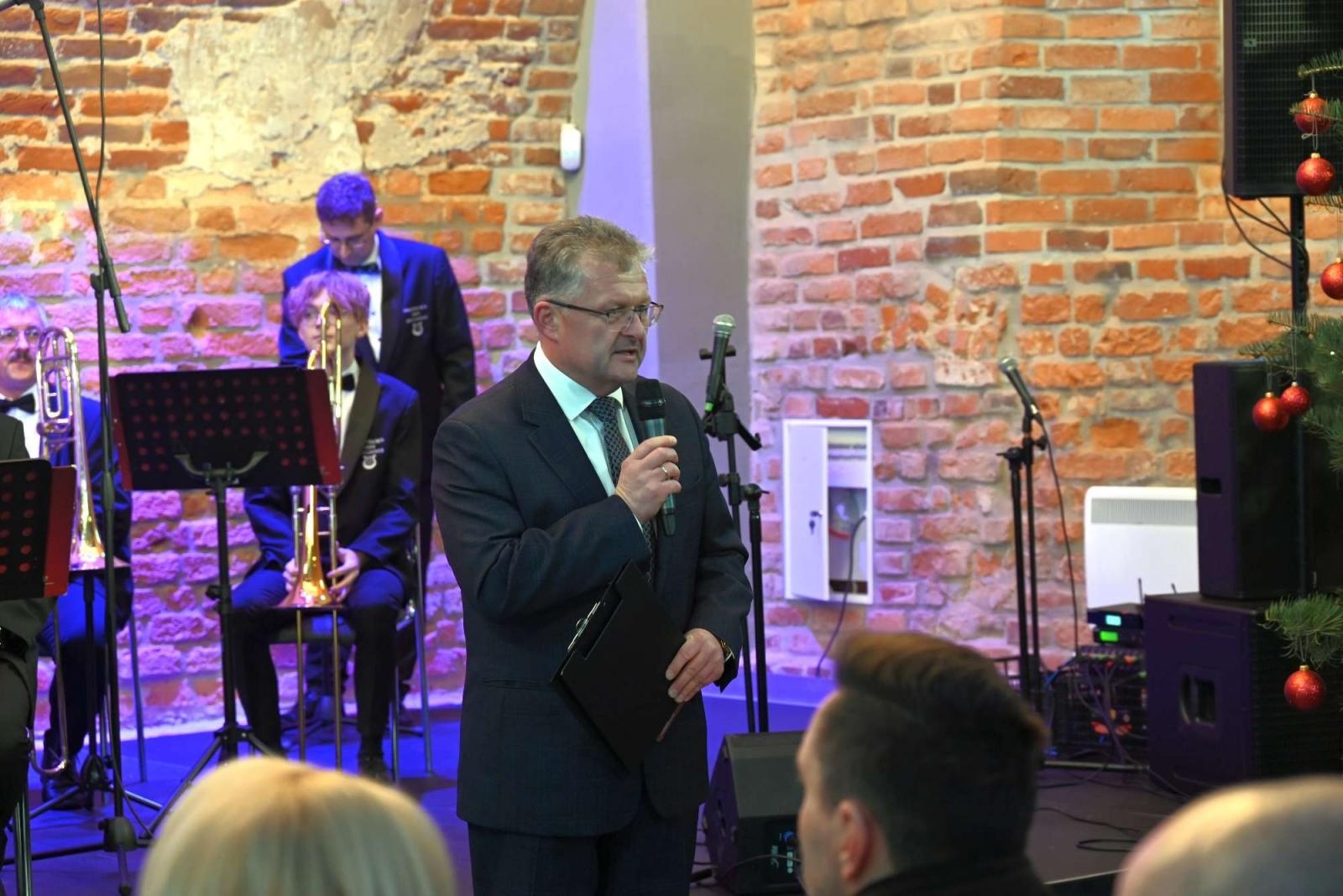 Zdjęcie w galerii na portalu naszraciborz.pl: Magia świąt w tworkowskim zamku [FOTO] wiadomości z regionu