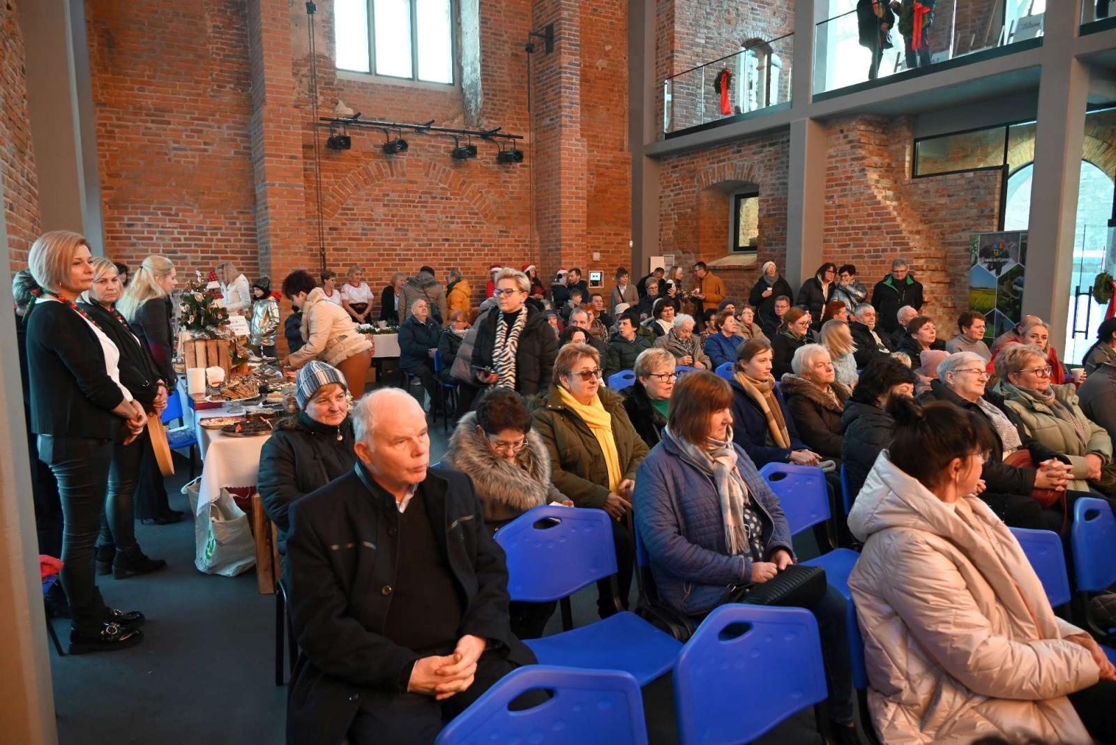 Zdjęcie w galerii na portalu naszraciborz.pl: Magia świąt w tworkowskim zamku [FOTO] wiadomości z regionu