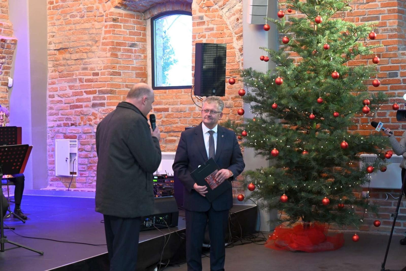 Zdjęcie w galerii na portalu naszraciborz.pl: Magia świąt w tworkowskim zamku [FOTO] wiadomości z regionu