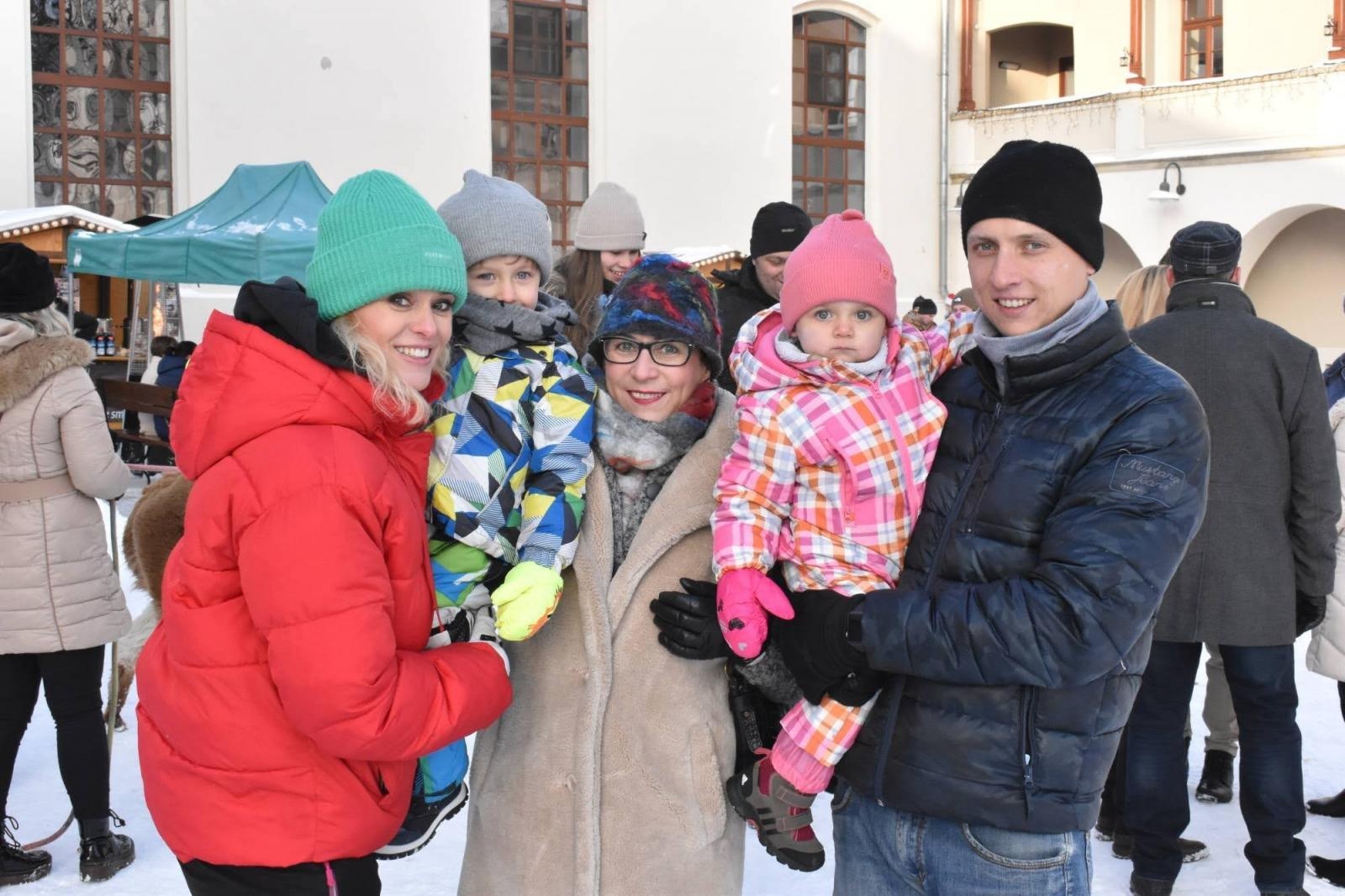 Zdjęcie w galerii na portalu naszraciborz.pl: Mikołaj zszedł z drabiny. Zamkowy jarmark za nami [FOTO i WIDEO] wiadomości z regionu