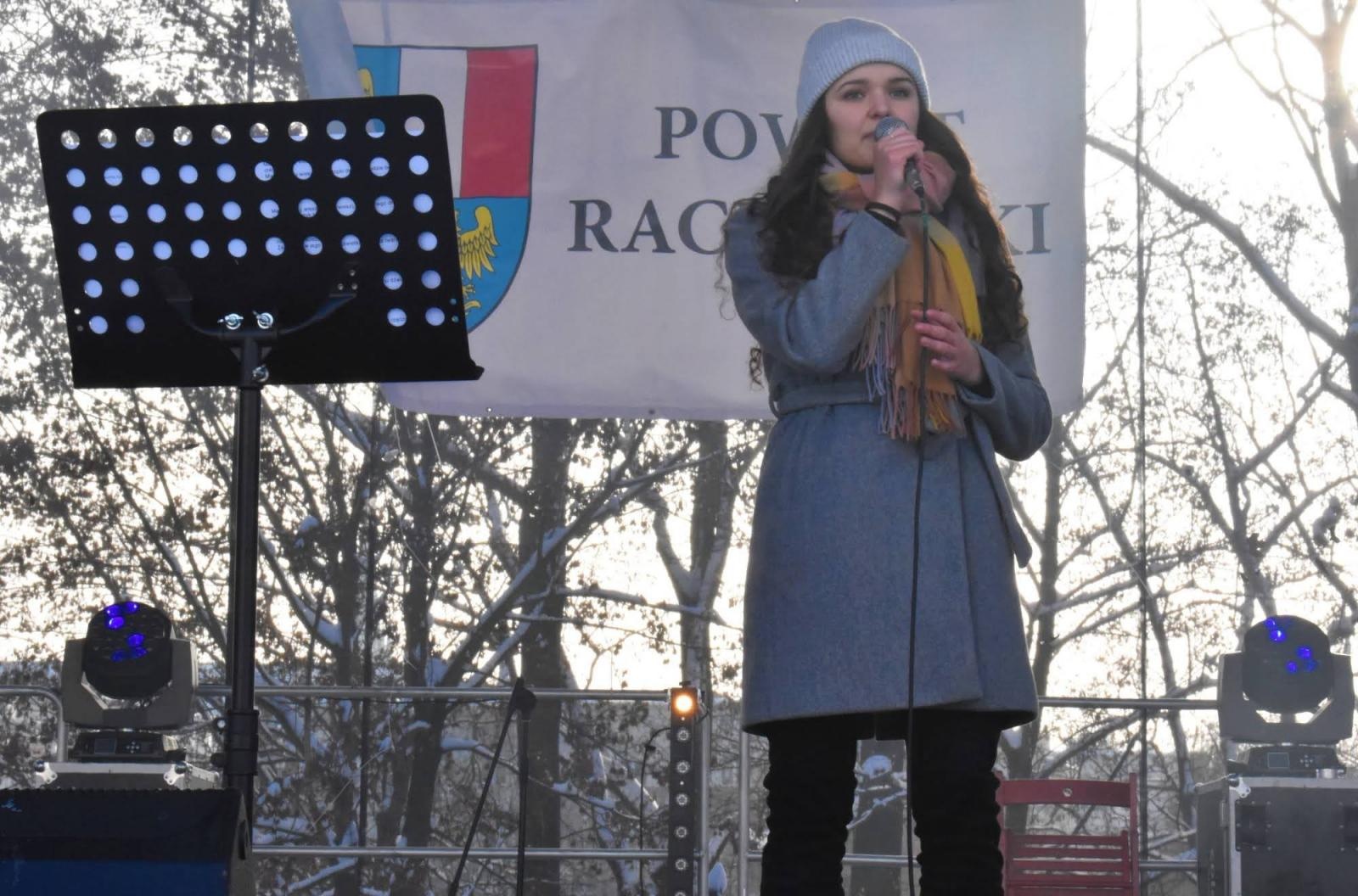 Zdjęcie w galerii na portalu naszraciborz.pl: Mikołaj zszedł z drabiny. Zamkowy jarmark za nami [FOTO i WIDEO] wiadomości z regionu
