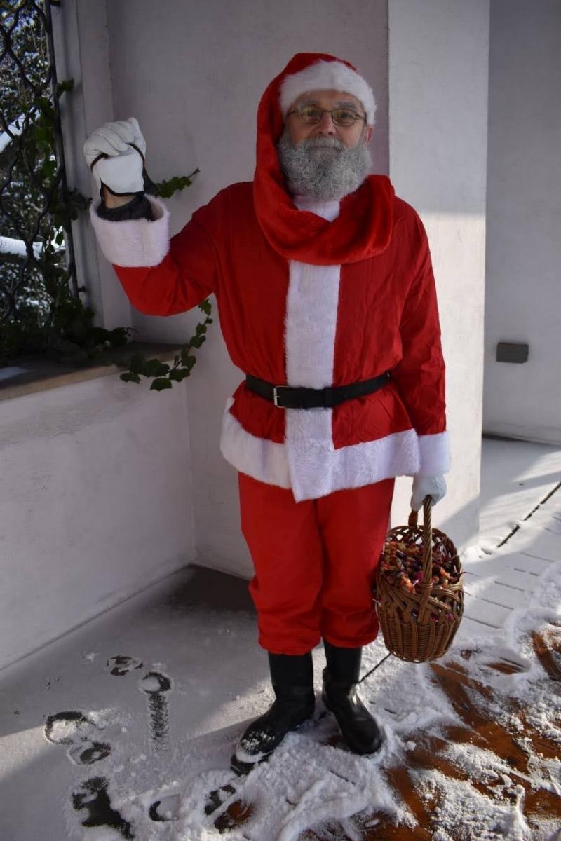 Zdjęcie w galerii na portalu naszraciborz.pl: Mikołaj zszedł z drabiny. Zamkowy jarmark za nami [FOTO i WIDEO] wiadomości z regionu