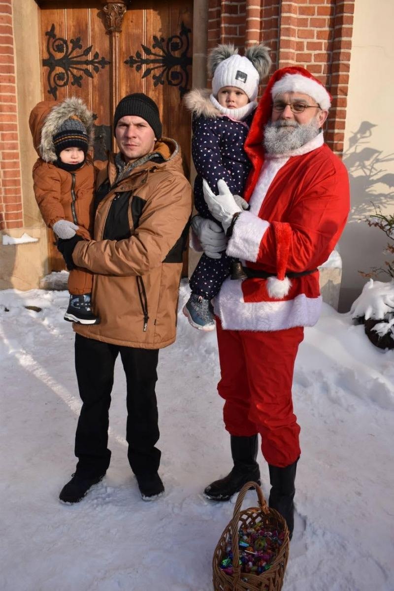 Zdjęcie w galerii na portalu naszraciborz.pl: Mikołaj zszedł z drabiny. Zamkowy jarmark za nami [FOTO i WIDEO] wiadomości z regionu