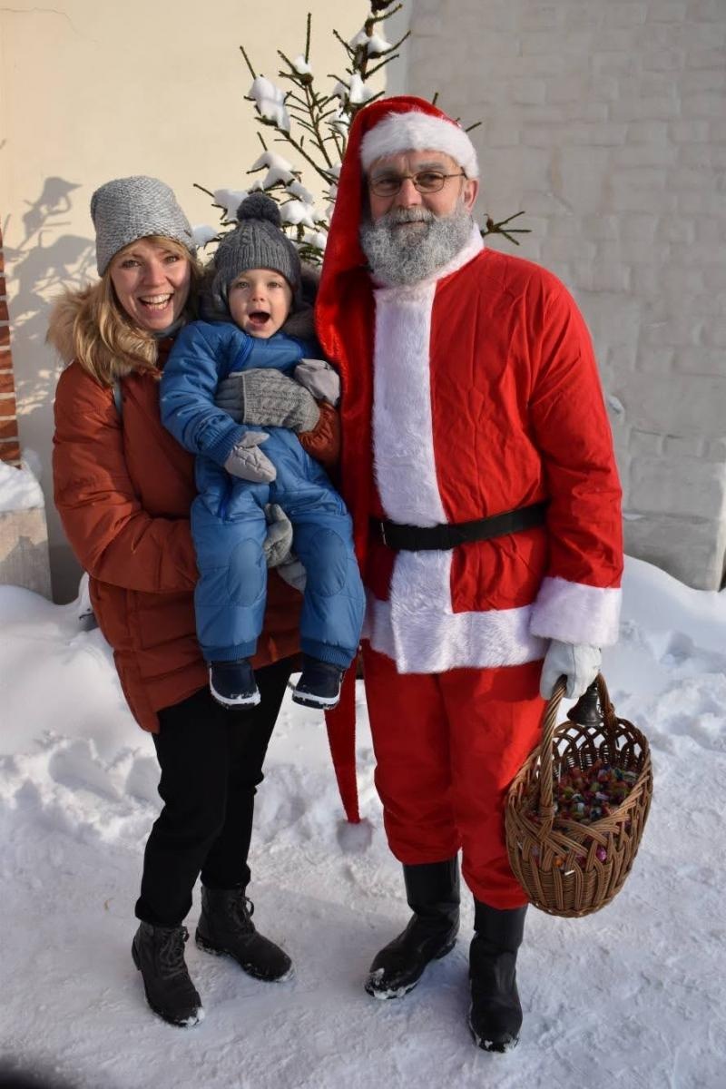Zdjęcie w galerii na portalu naszraciborz.pl: Mikołaj zszedł z drabiny. Zamkowy jarmark za nami [FOTO i WIDEO] wiadomości z regionu