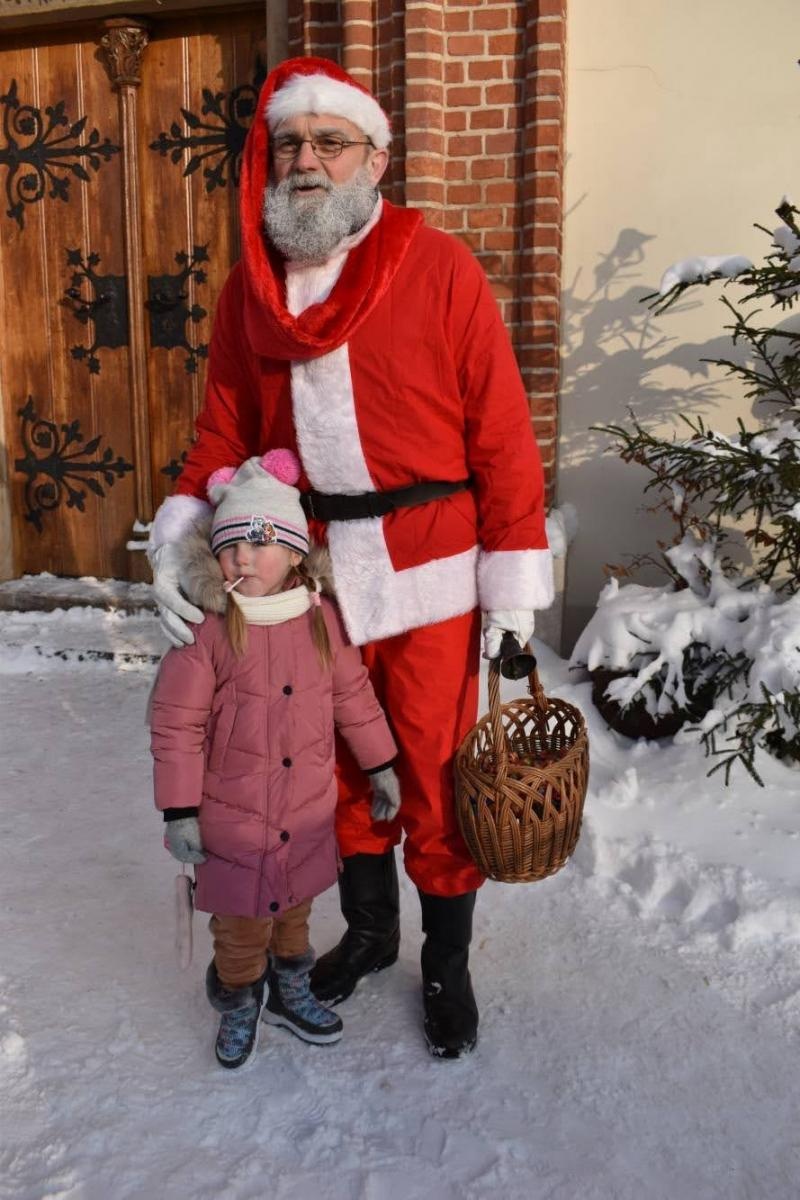 Zdjęcie w galerii na portalu naszraciborz.pl: Mikołaj zszedł z drabiny. Zamkowy jarmark za nami [FOTO i WIDEO] wiadomości z regionu