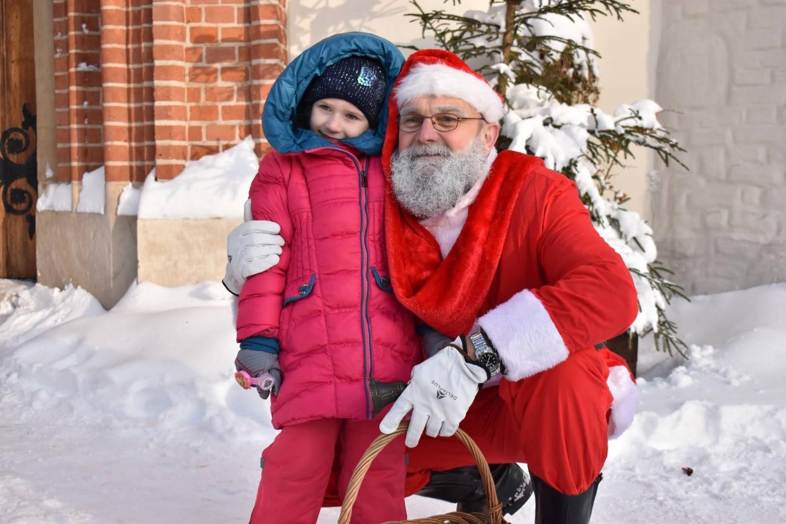 Zdjęcie w galerii na portalu naszraciborz.pl: Mikołaj zszedł z drabiny. Zamkowy jarmark za nami [FOTO i WIDEO] wiadomości z regionu