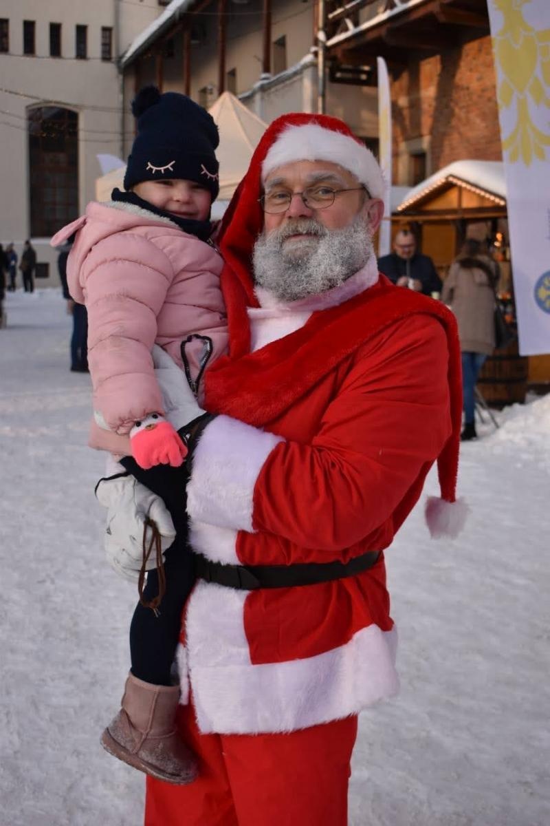 Zdjęcie w galerii na portalu naszraciborz.pl: Mikołaj zszedł z drabiny. Zamkowy jarmark za nami [FOTO i WIDEO] wiadomości z regionu
