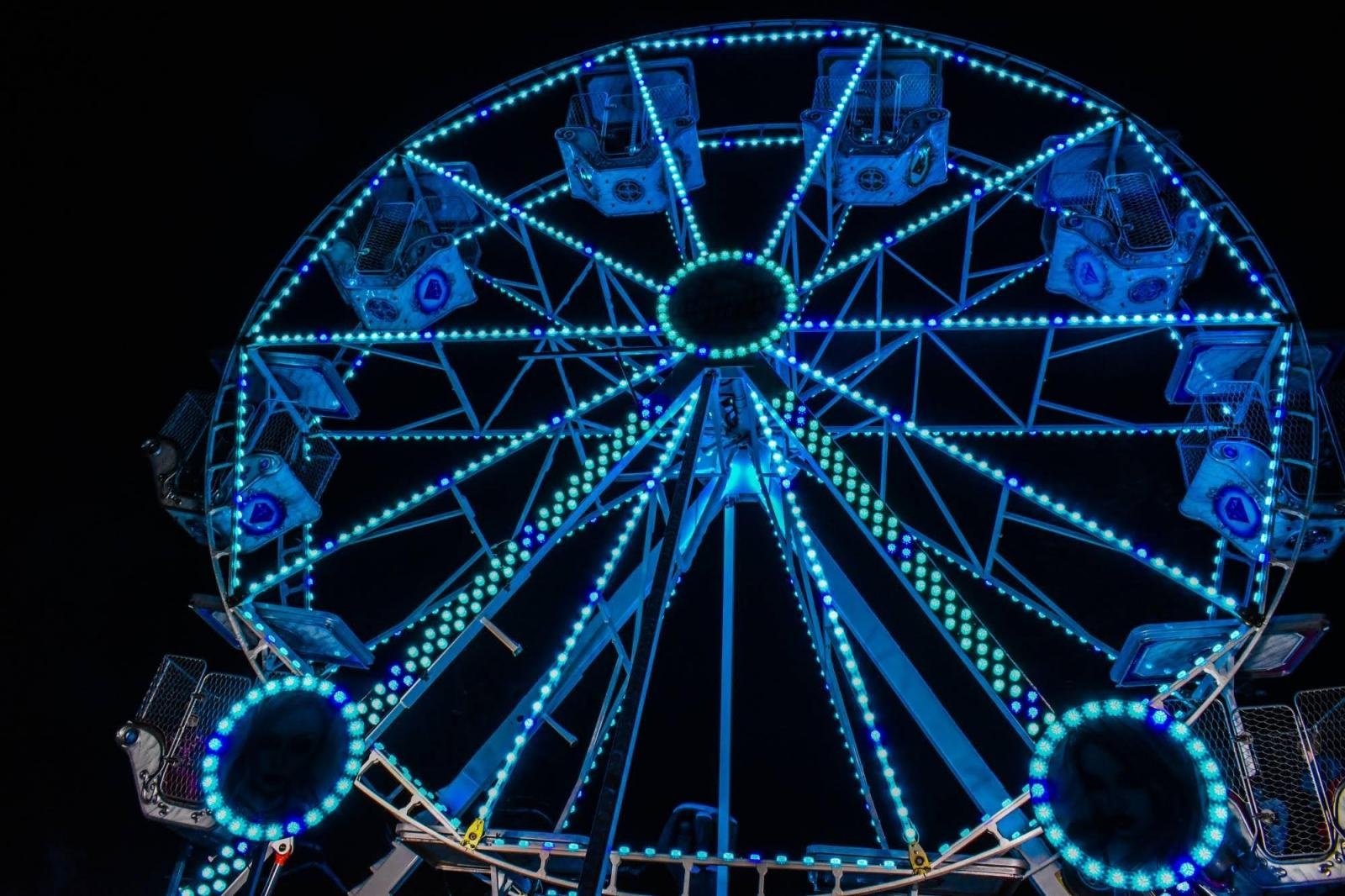 Zdjęcie w galerii na portalu naszraciborz.pl: Mikołaj zszedł z drabiny. Zamkowy jarmark za nami [FOTO i WIDEO] wiadomości z regionu