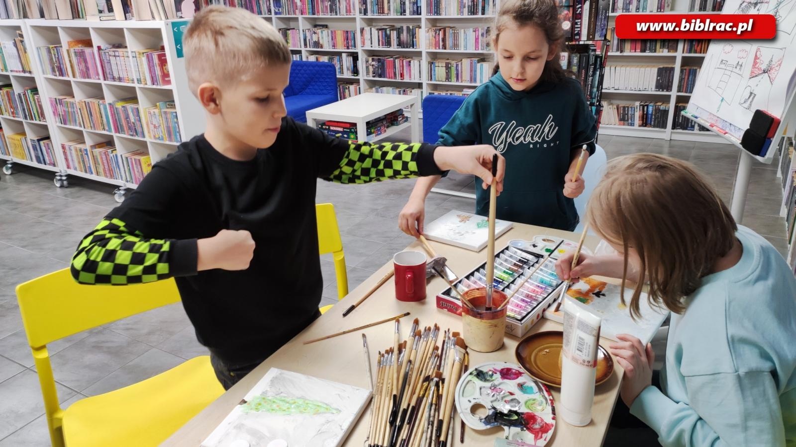 Zdjęcie w galerii na portalu naszraciborz.pl: Niezła sztuka. Kółko plastyczne czeka na dzieci wiadomości z regionu