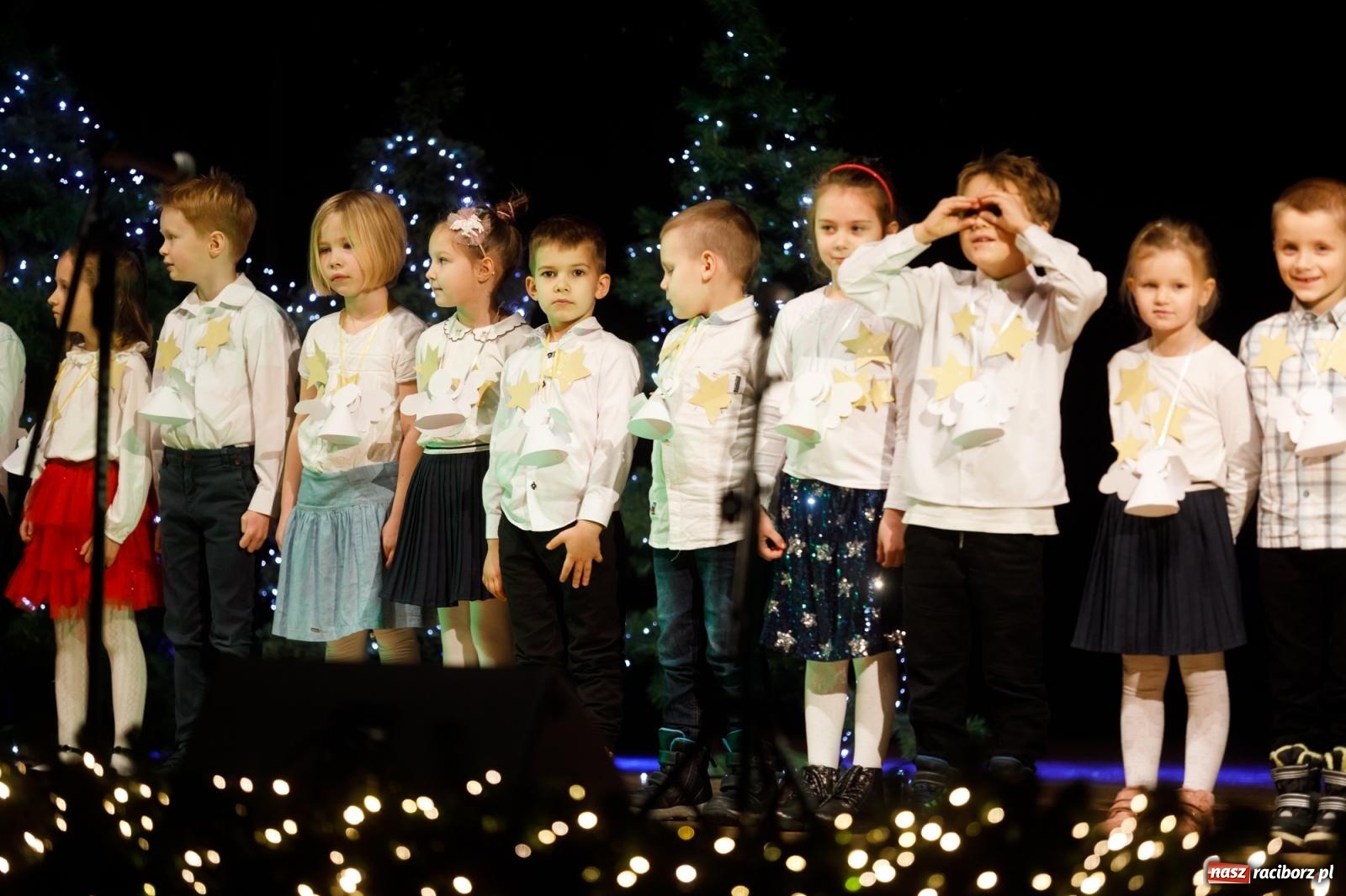 Zdjęcie w galerii na portalu naszraciborz.pl: Przegląd kolęd i piosenek świątecznych w RCK wiadomości z regionu