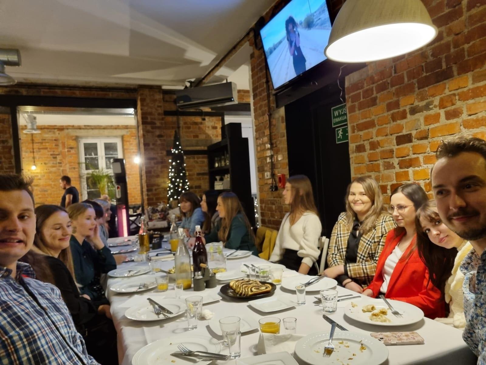 Zdjęcie w galerii na portalu naszraciborz.pl: Spotkanie wigilijne w Dentice24 wiadomości z regionu