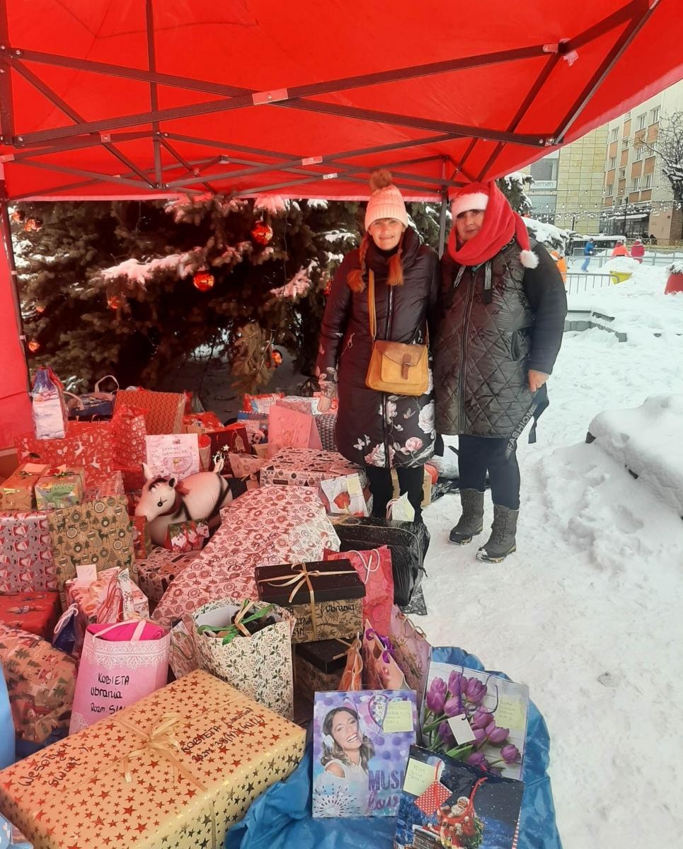 Zdjęcie w galerii na portalu naszraciborz.pl: Uwaga, potrzebujemy TWOJEJ pomocy! – Już niebawem rusza kolejna edycja akcji PODAJ PREZENT wiadomości z regionu