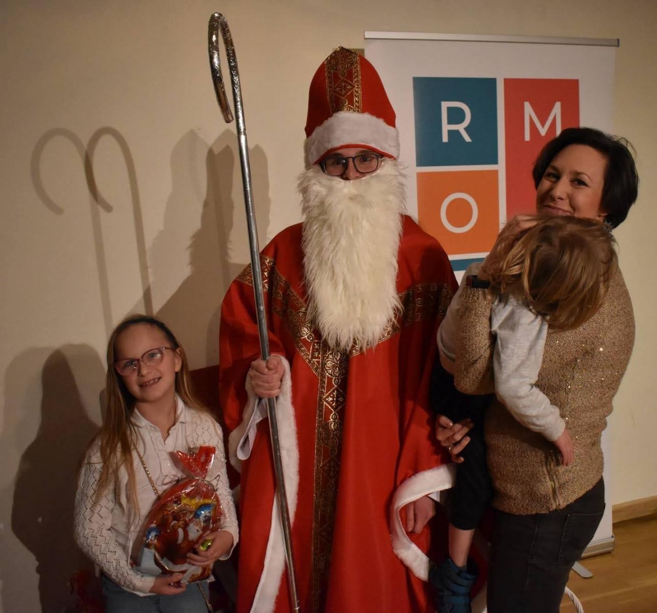 Zdjęcie w galerii na portalu naszraciborz.pl: Świąteczne rytmy zabrzmiały na zamku wiadomości z regionu