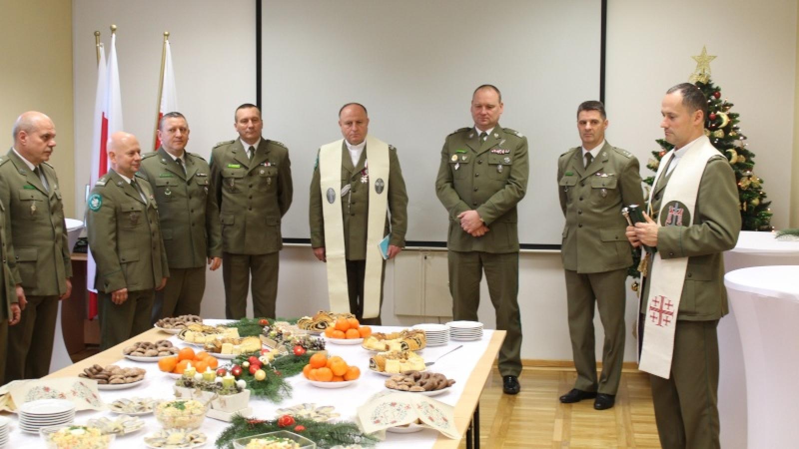 Zdjęcie w galerii na portalu naszraciborz.pl: Świąteczne spotkania opłatkowe u śląskich pograniczników wiadomości z regionu