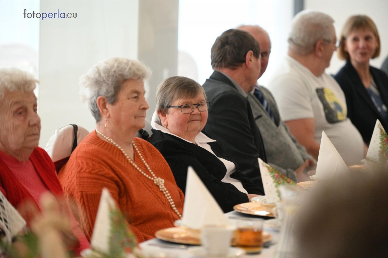 Zdjęcie w galerii na portalu naszraciborz.pl: Wigilia w Perle. Jan Basista od lat dba o samotnych z gminy Krzanowice wiadomości z regionu