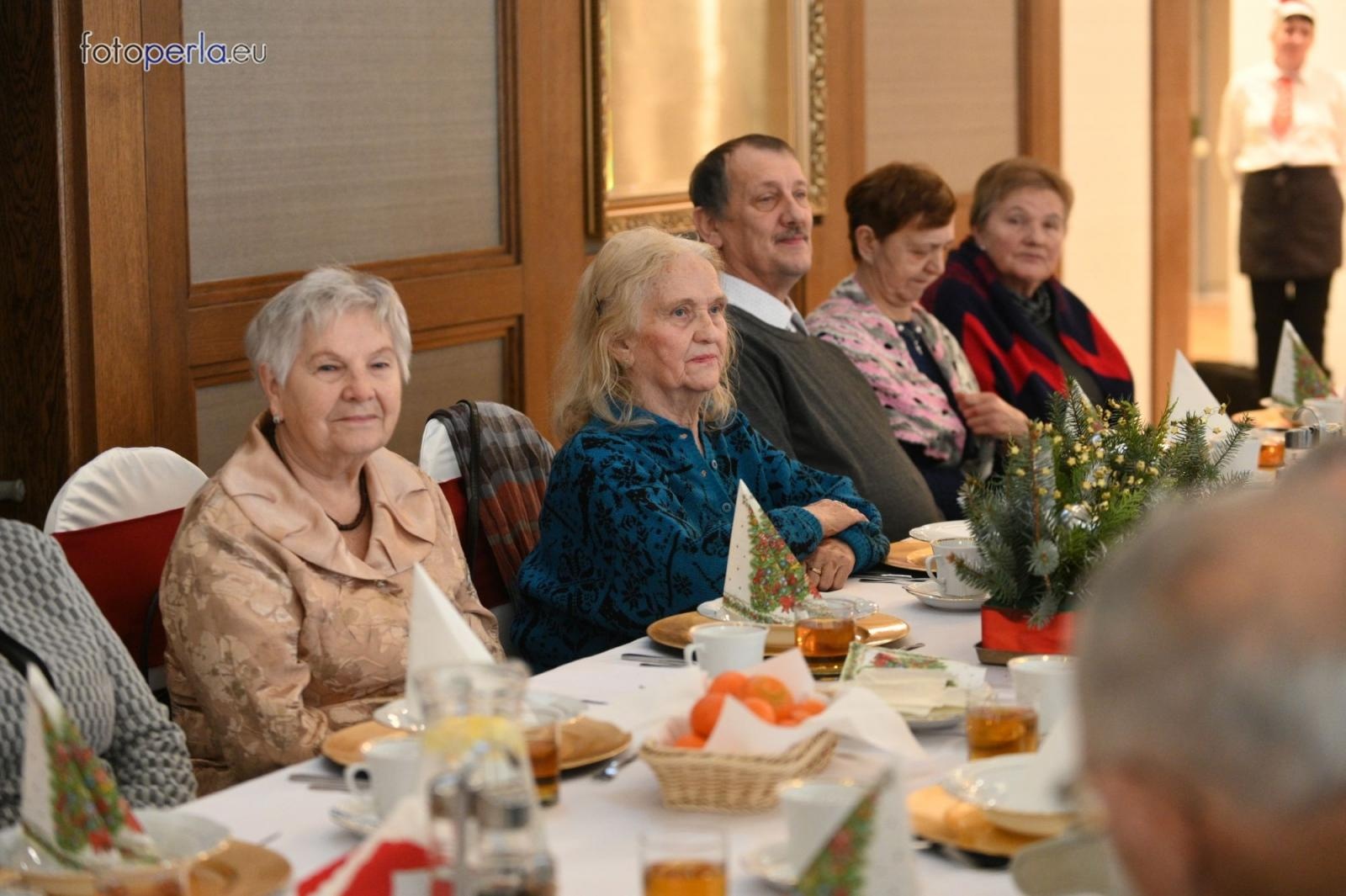 Zdjęcie w galerii na portalu naszraciborz.pl: Wigilia w Perle. Jan Basista od lat dba o samotnych z gminy Krzanowice wiadomości z regionu