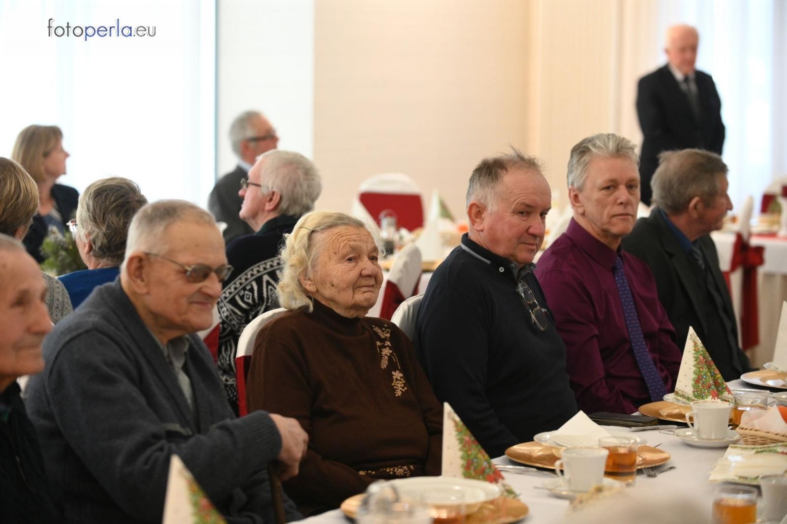 Zdjęcie w galerii na portalu naszraciborz.pl: Wigilia w Perle. Jan Basista od lat dba o samotnych z gminy Krzanowice wiadomości z regionu