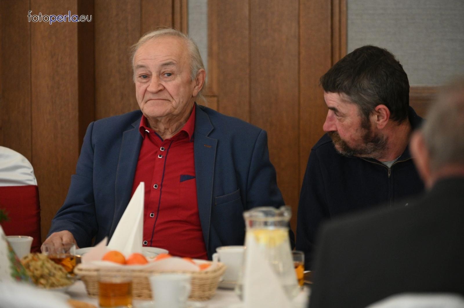 Zdjęcie w galerii na portalu naszraciborz.pl: Wigilia w Perle. Jan Basista od lat dba o samotnych z gminy Krzanowice wiadomości z regionu