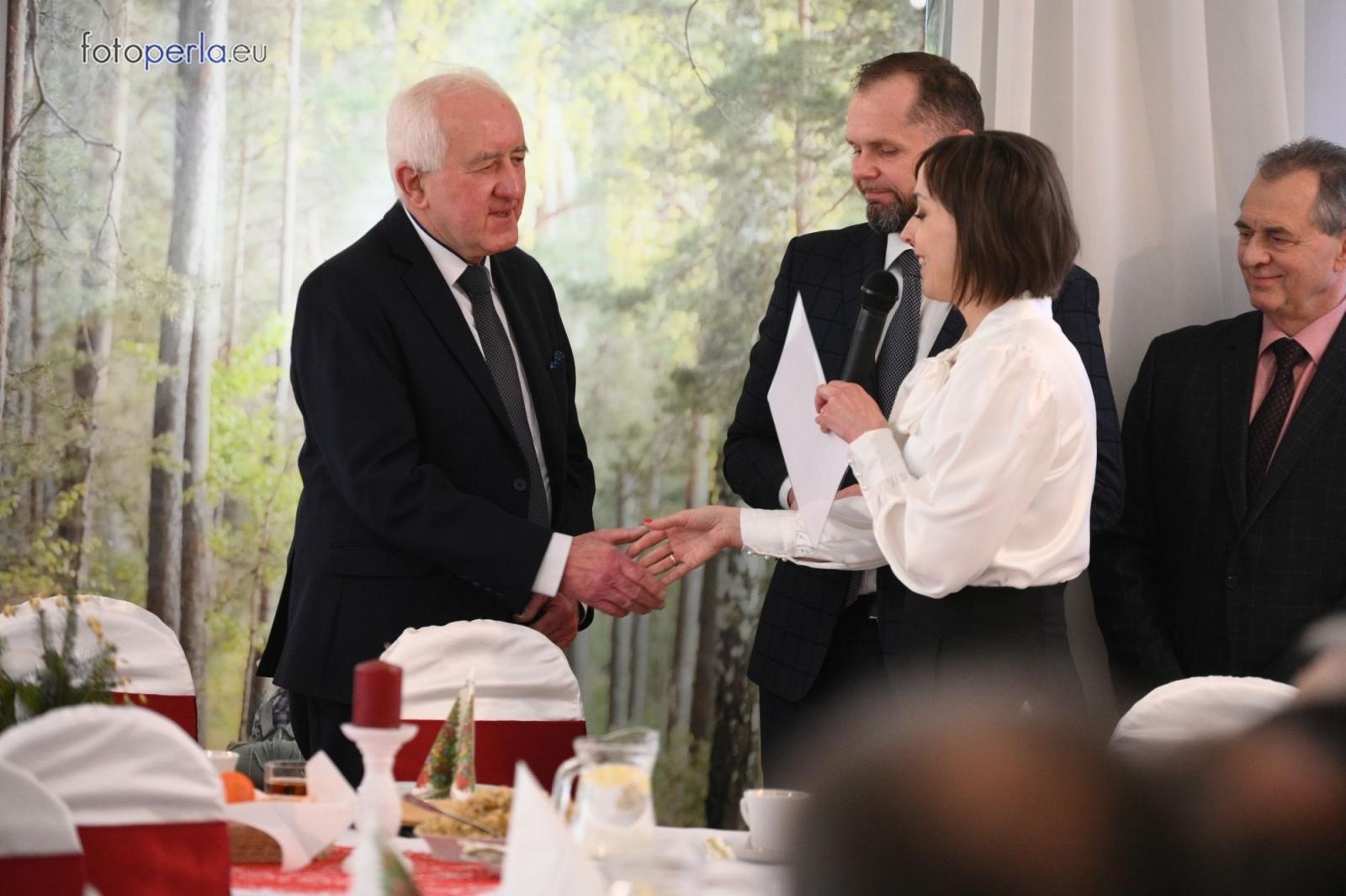 Zdjęcie w galerii na portalu naszraciborz.pl: Wigilia w Perle. Jan Basista od lat dba o samotnych z gminy Krzanowice wiadomości z regionu