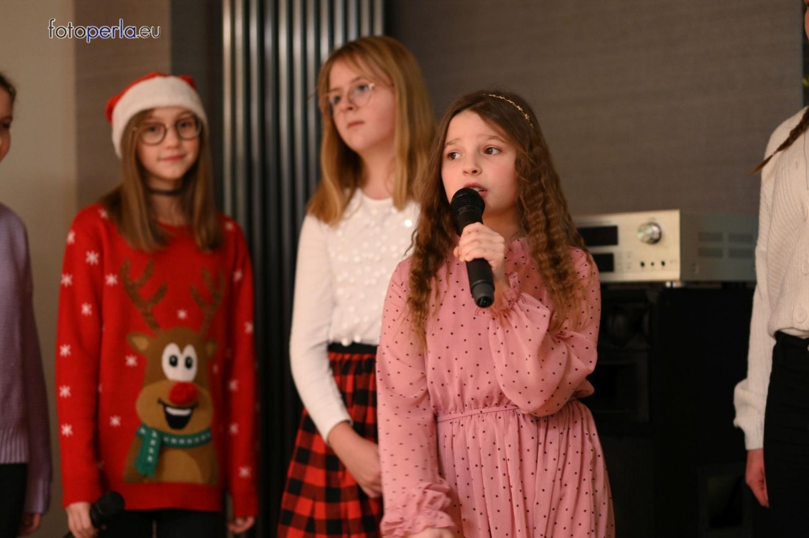 Zdjęcie w galerii na portalu naszraciborz.pl: Wigilia w Perle. Jan Basista od lat dba o samotnych z gminy Krzanowice wiadomości z regionu