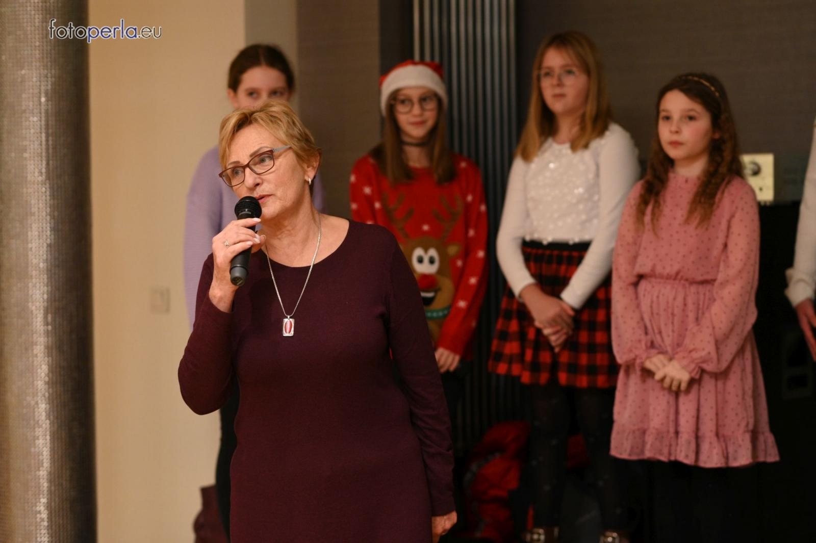 Zdjęcie w galerii na portalu naszraciborz.pl: Wigilia w Perle. Jan Basista od lat dba o samotnych z gminy Krzanowice wiadomości z regionu