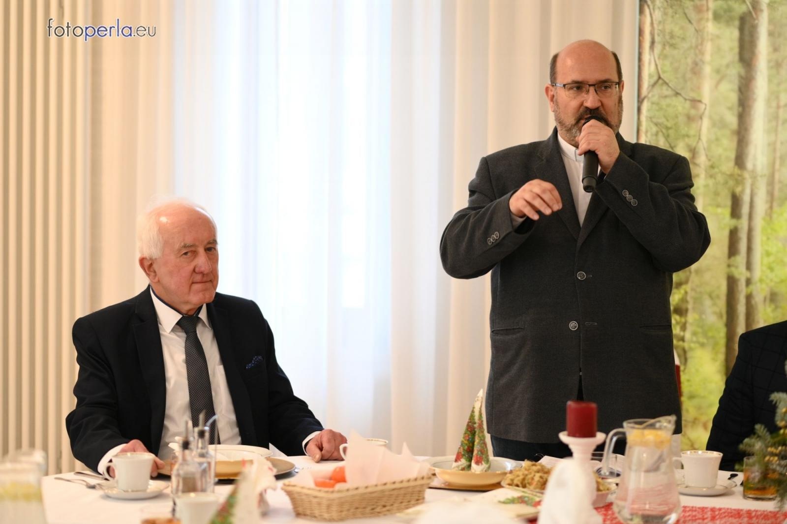 Zdjęcie w galerii na portalu naszraciborz.pl: Wigilia w Perle. Jan Basista od lat dba o samotnych z gminy Krzanowice wiadomości z regionu