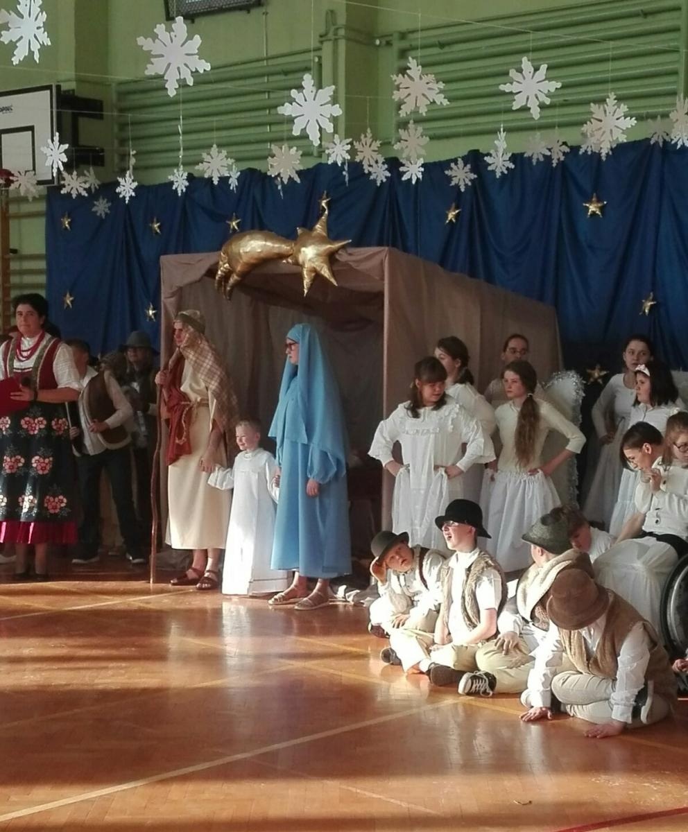 Zdjęcie w galerii na portalu naszraciborz.pl: Niepowtarzalne jasełka w Zespole Szkół Specjalnych [FOTO i WIDEO] wiadomości z regionu