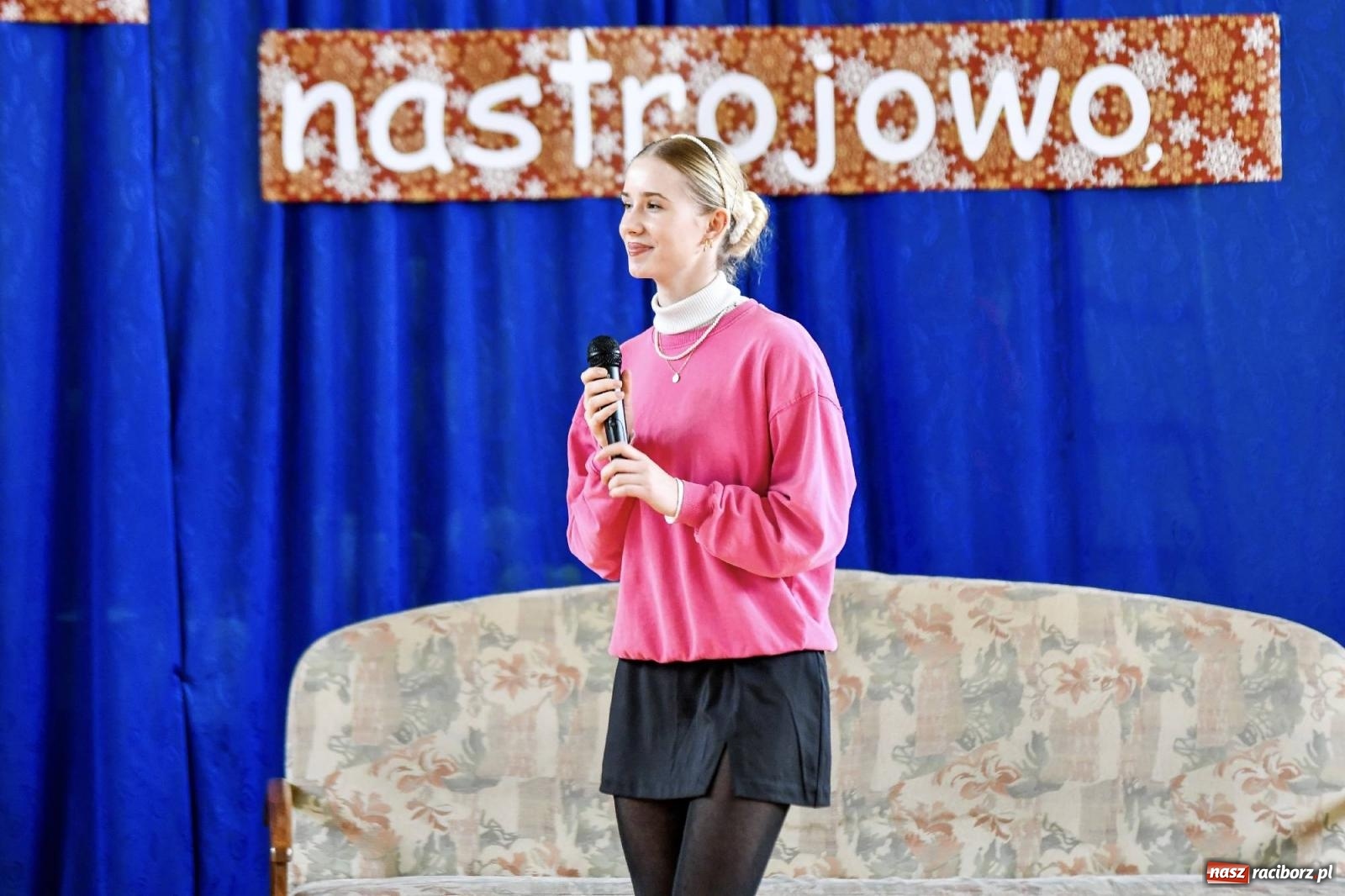 Zdjęcie w galerii na portalu naszraciborz.pl: Mickiewicz żegna stary rok akademią ku czci patrona [FOTO] wiadomości z regionu