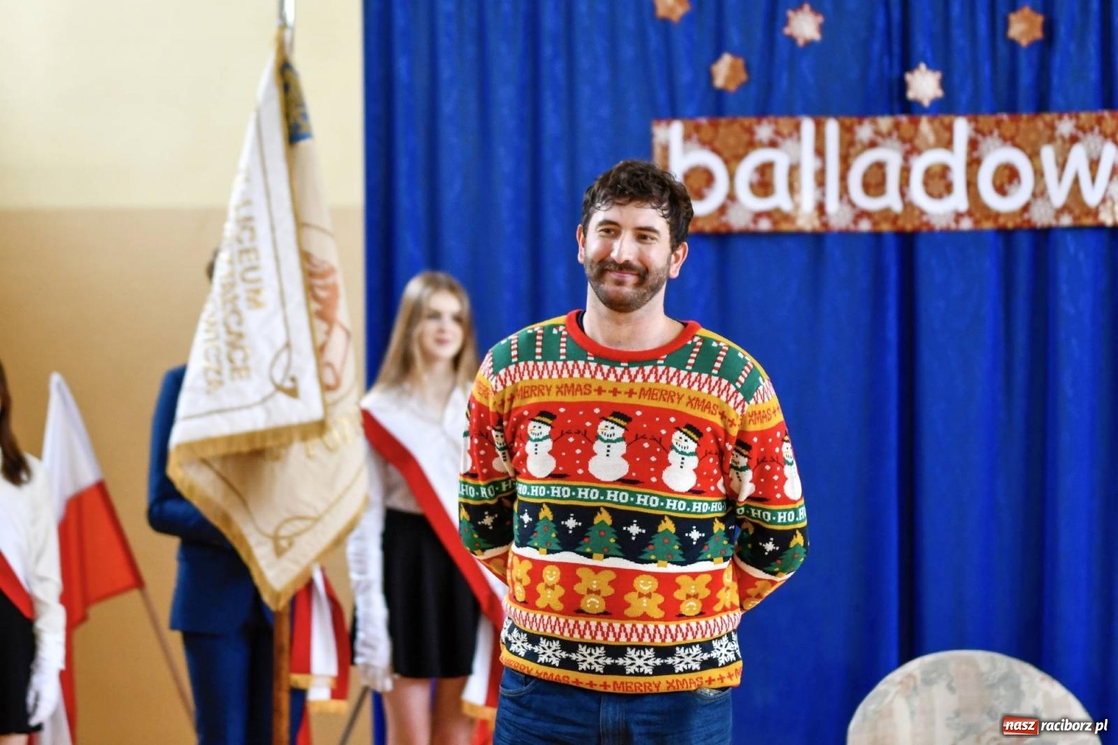 Zdjęcie w galerii na portalu naszraciborz.pl: Mickiewicz żegna stary rok akademią ku czci patrona [FOTO] wiadomości z regionu