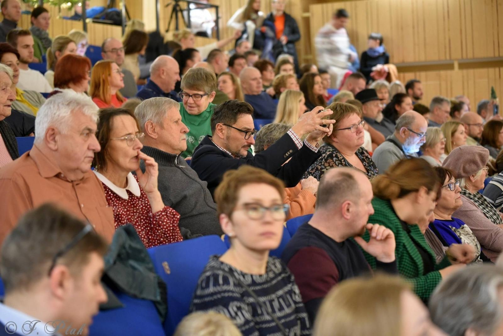 Zdjęcie w galerii na portalu naszraciborz.pl: Koncert kolędowy w raciborskiej szkole muzycznej [FOTO i WIDEO] wiadomości z regionu
