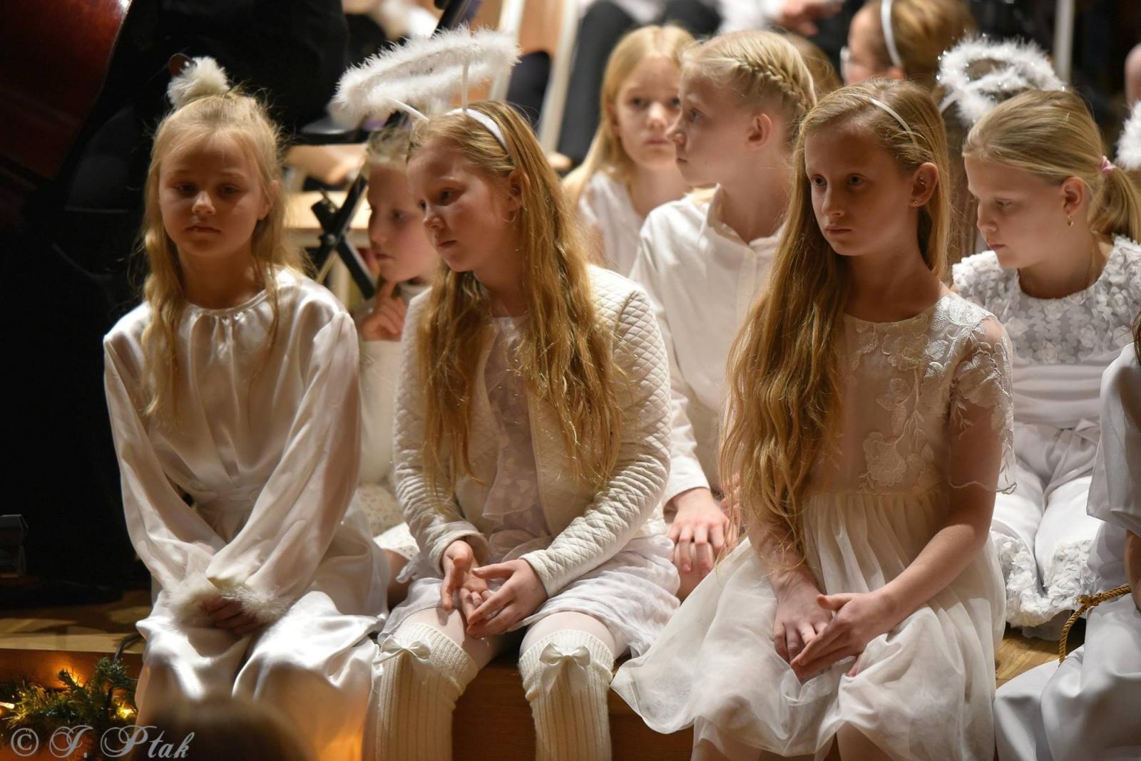 Zdjęcie w galerii na portalu naszraciborz.pl: Koncert kolędowy w raciborskiej szkole muzycznej [FOTO i WIDEO] wiadomości z regionu