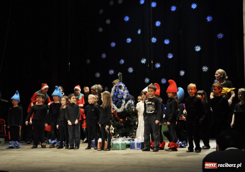 Zdjęcie w galerii na portalu naszraciborz.pl: Święta w bajkowym lesie wiadomości z regionu