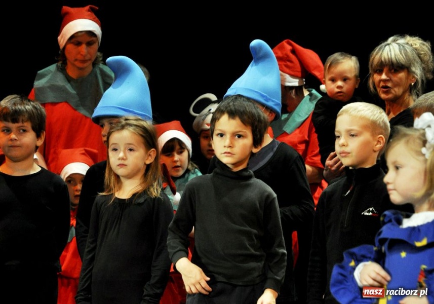 Zdjęcie w galerii na portalu naszraciborz.pl: Święta w bajkowym lesie wiadomości z regionu