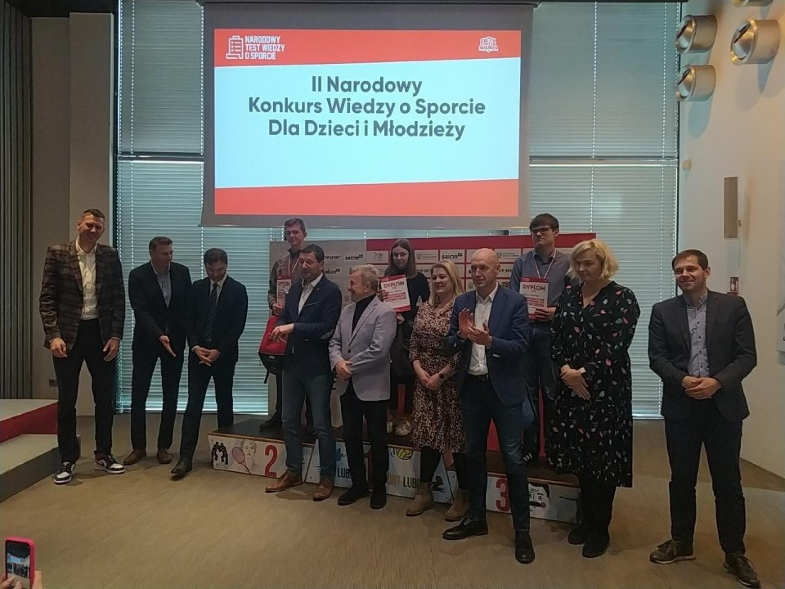 Zdjęcie w galerii na portalu naszraciborz.pl: Magda Gębska wygrała II Narodowy Konkurs Wiedzy o Sporcie dla dzieci i młodzieży wiadomości z regionu