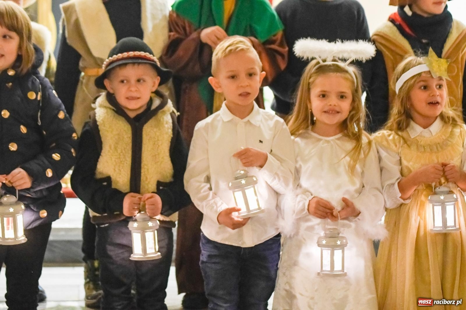 Zdjęcie w galerii na portalu naszraciborz.pl: Najpiękniejsze kolędy i pastorałki wybrzmiały w brzeskiej świątyni wiadomości z regionu