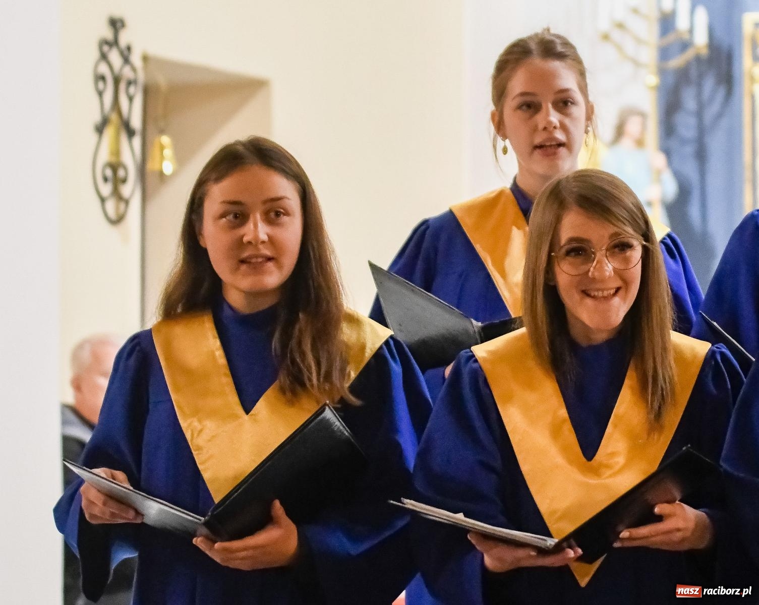 Zdjęcie w galerii na portalu naszraciborz.pl: Najpiękniejsze kolędy i pastorałki wybrzmiały w brzeskiej świątyni wiadomości z regionu