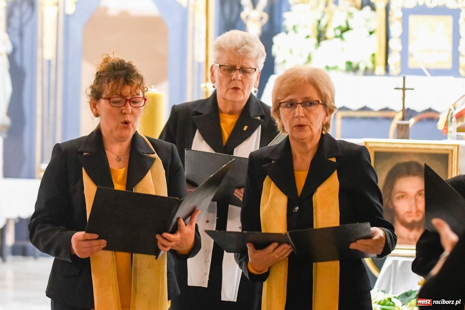 Zdjęcie w galerii na portalu naszraciborz.pl: Najpiękniejsze kolędy i pastorałki wybrzmiały w brzeskiej świątyni wiadomości z regionu