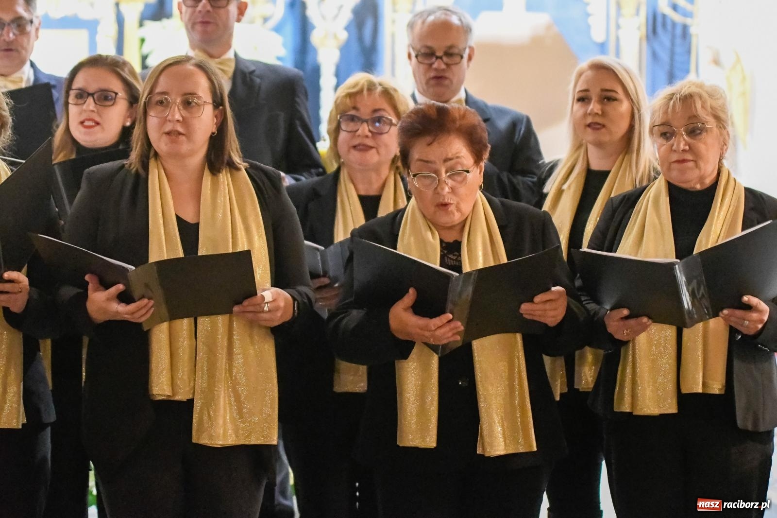 Zdjęcie w galerii na portalu naszraciborz.pl: Najpiękniejsze kolędy i pastorałki wybrzmiały w brzeskiej świątyni wiadomości z regionu