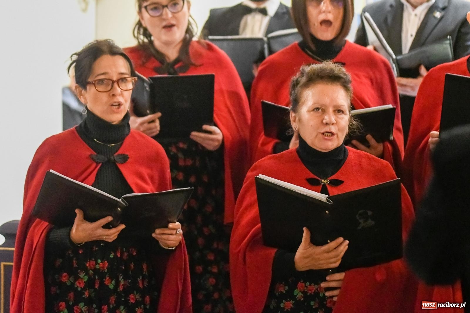Zdjęcie w galerii na portalu naszraciborz.pl: Najpiękniejsze kolędy i pastorałki wybrzmiały w brzeskiej świątyni wiadomości z regionu