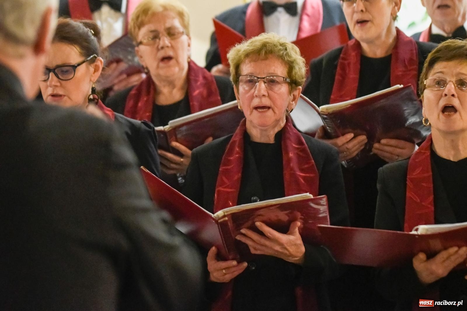 Zdjęcie w galerii na portalu naszraciborz.pl: Najpiękniejsze kolędy i pastorałki wybrzmiały w brzeskiej świątyni wiadomości z regionu