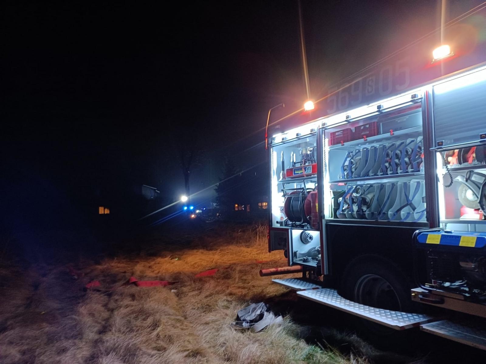 Zdjęcie w galerii na portalu naszraciborz.pl: Pożar w Kuźni Raciborskiej. Ojciec uratował syna wiadomości z regionu